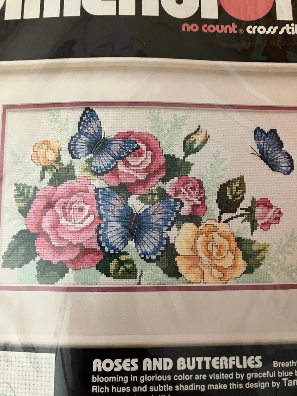 VTG DIMENSIONS 3957 no-count cross stitch kit Roses and Butterflies Size 14x8